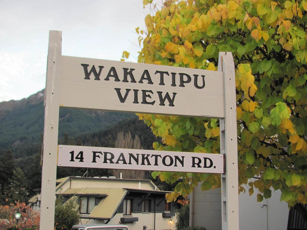 Wakatipu View *